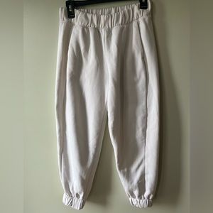 A new day Jogger Sweatpants Cream color With pockets